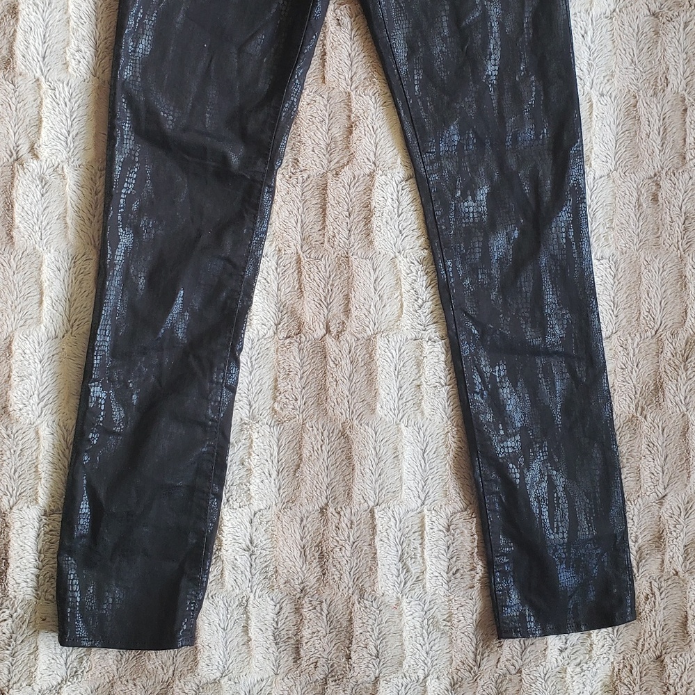 ROCK AND REPUBLIC‎ FAUX LEATHER PANTS..SIZE 10M - Picture 4 of 7